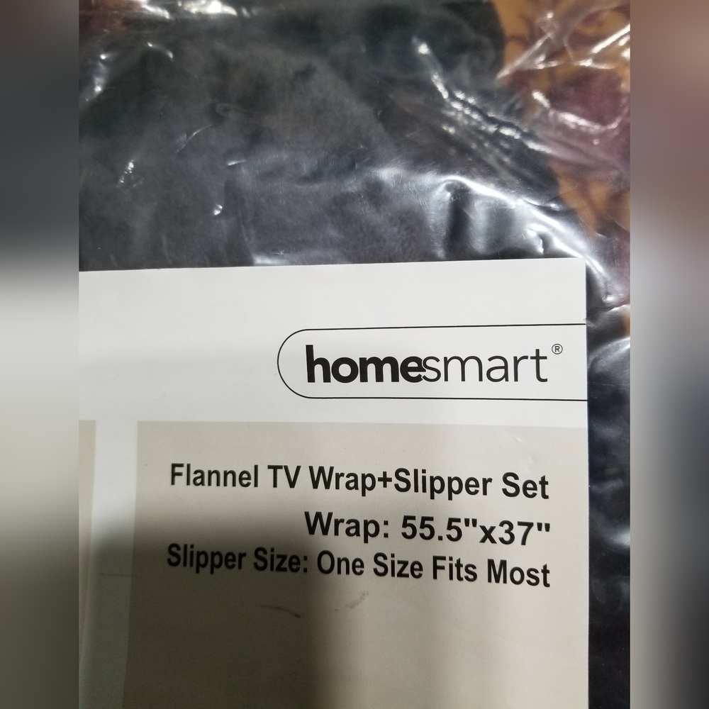 New 2 Piece Robe/Wrap Set - Picture 6 of 7